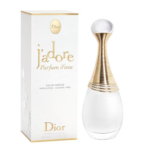 j'adore perfume d'eau.